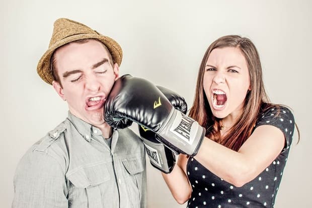 How to manage internal conflicts ?